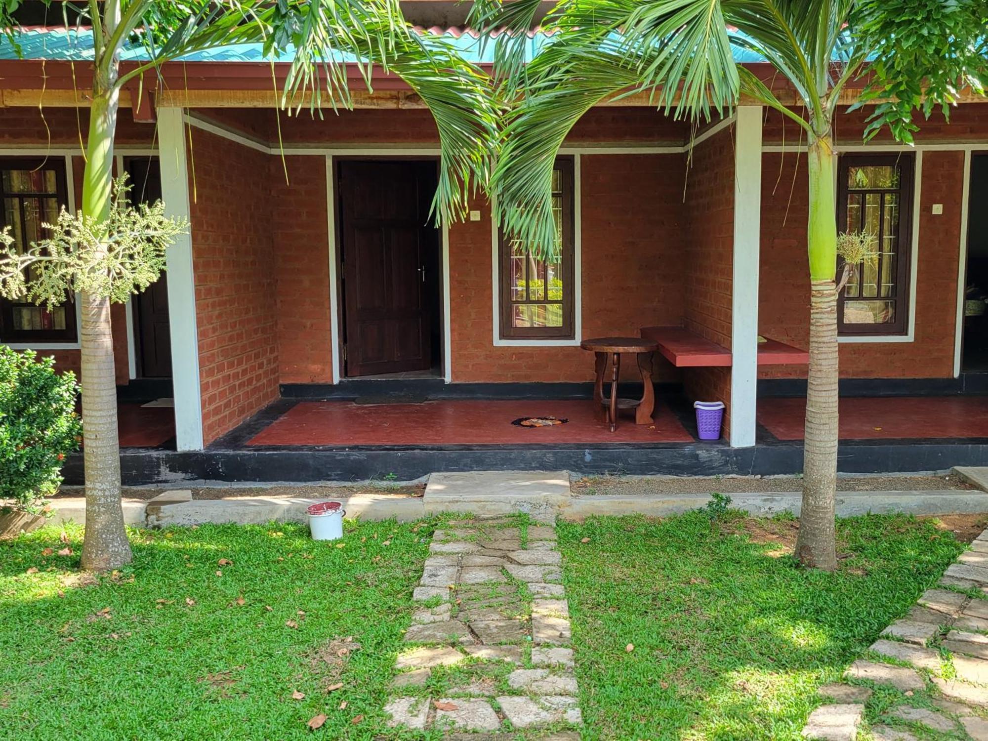 Hotel Tree Garden Wilpaththu Nochchiyagma Anuradhapura Nochchiyagama 외부 사진